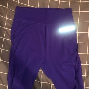 Geo Mesh Purple Leggings